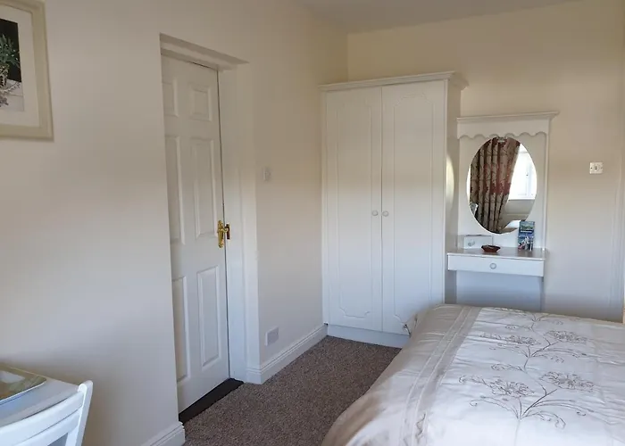 Skibbereen Places to Stay