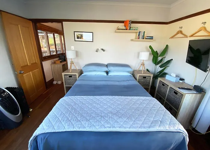 Crescent Head Places to Stay