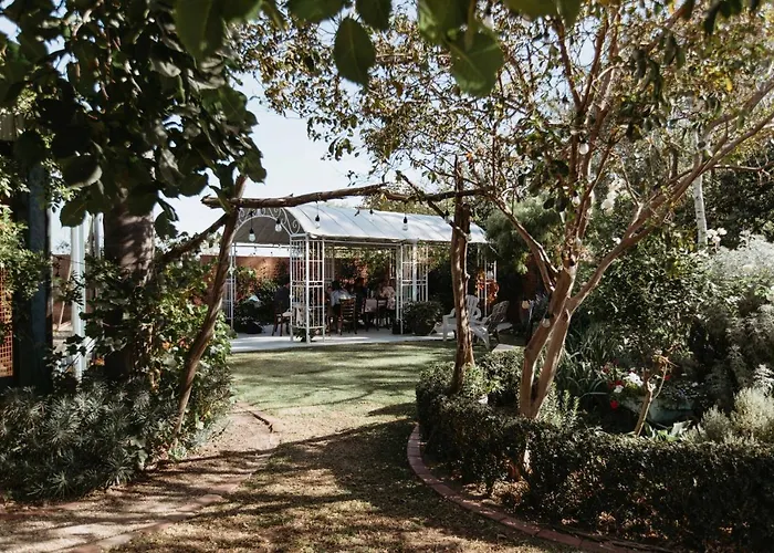Avenel Places to Stay