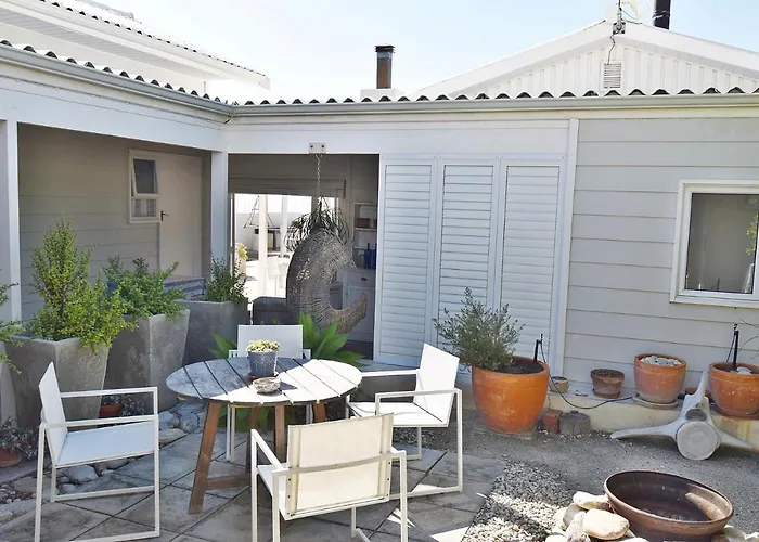 Agulhas Places to Stay