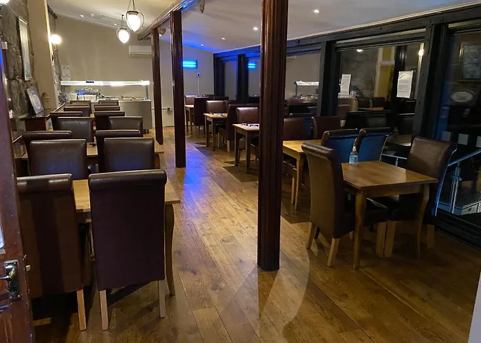 Blaenau Ffestiniog Places to Stay