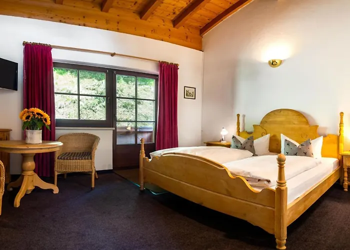 Krun Places to Stay