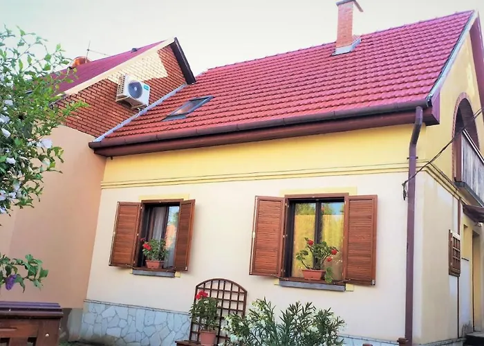 Mezokovesd Places to Stay