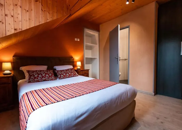 Lans-en-Vercors Places to Stay