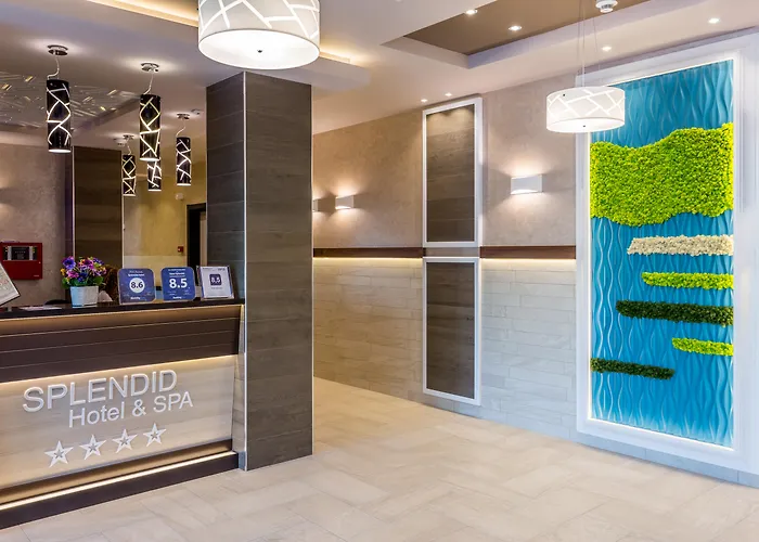 Mamaia Places to Stay