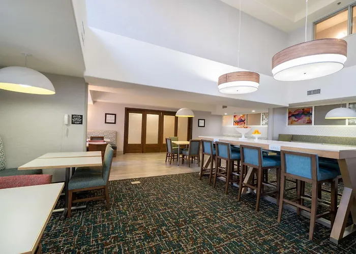 Modesto Places to Stay
