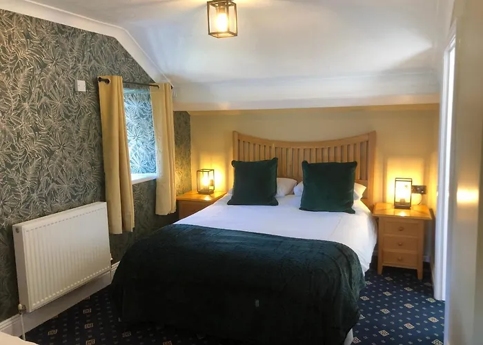 Morfa Nefyn Places to Stay