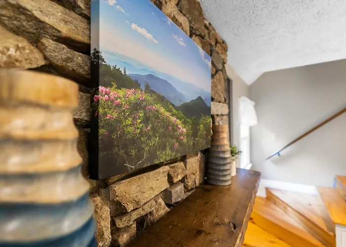 Chimney Rock Places to Stay