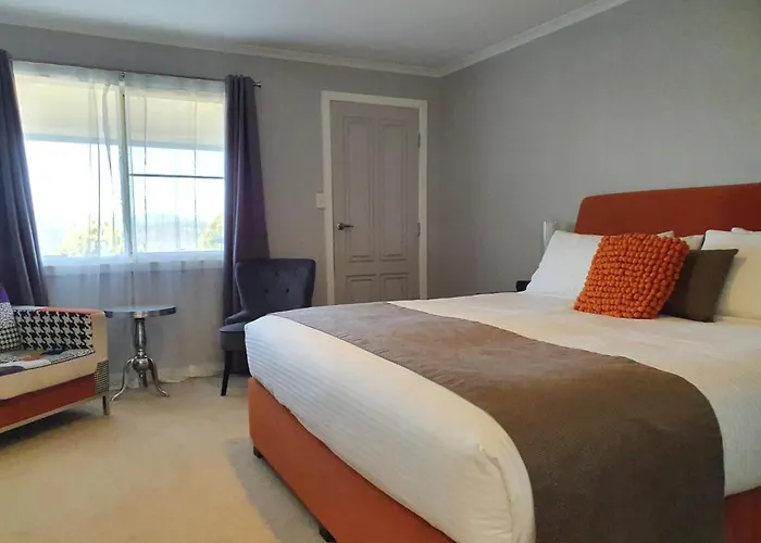 Ballandean Places to Stay