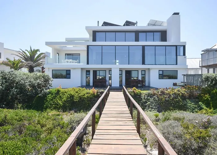 Yzerfontein Places to Stay