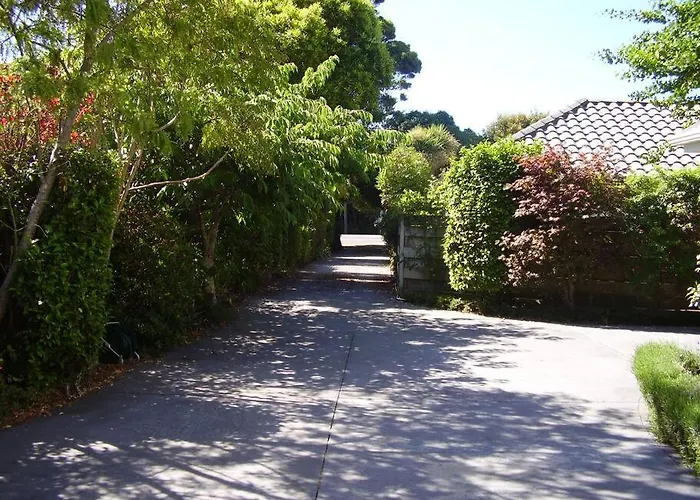 Waikanae Places to Stay