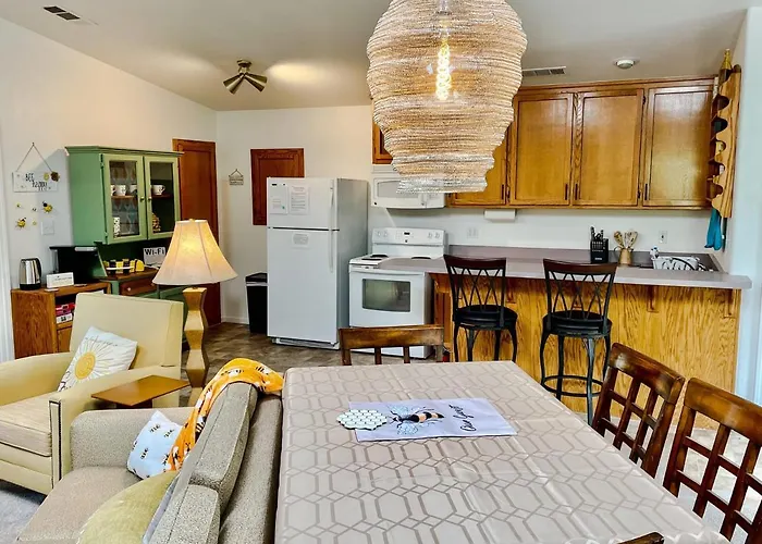 North Fork Places to Stay