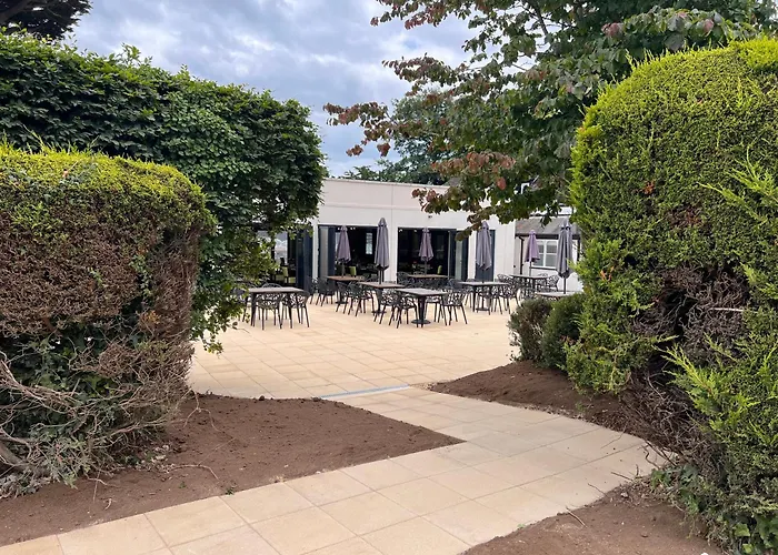 Milford on Sea Places to Stay