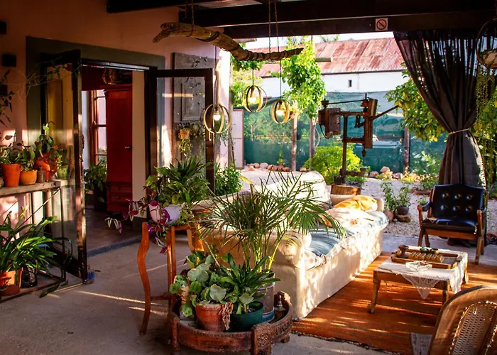 Porterville Places to Stay