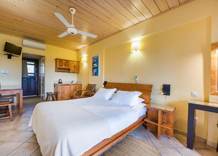 Aegina Places to Stay
