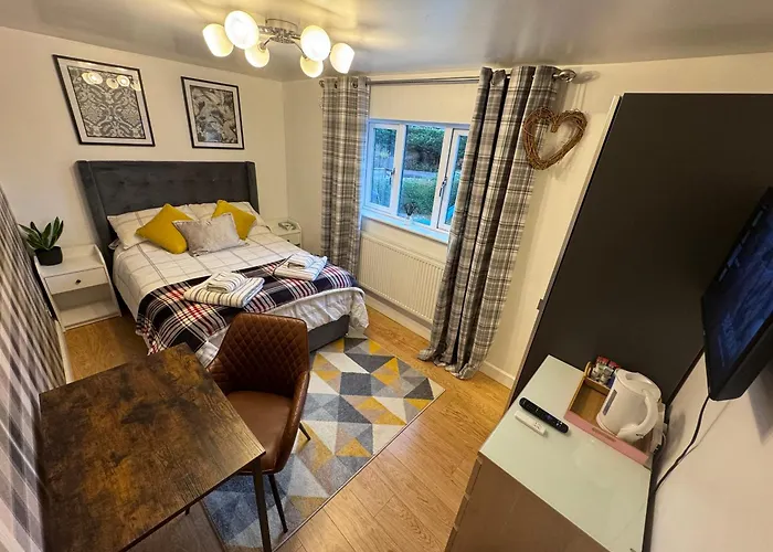Castle Donington Places to Stay