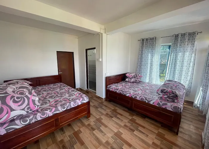 Darjeeling (West Bengal) Places to Stay