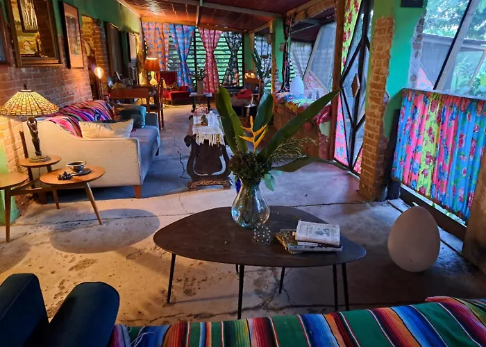 Santa Maria Huatulco Places to Stay