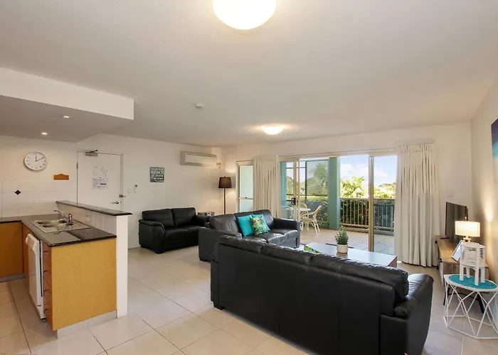 Lennox Head Places to Stay