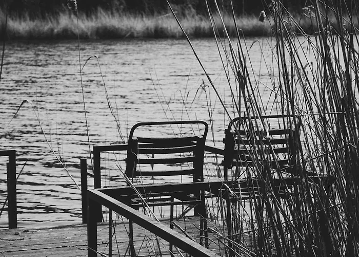 Fadd Places to Stay