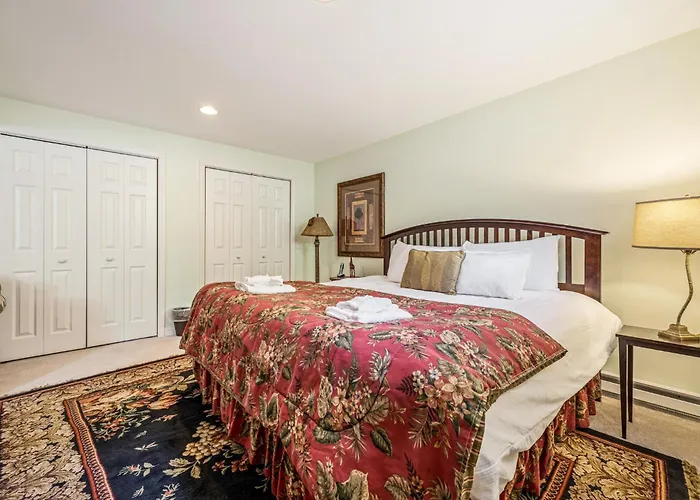 Interlochen Places to Stay