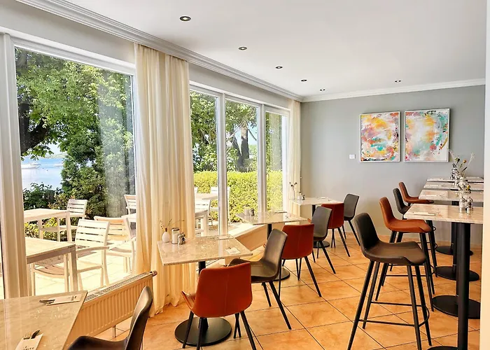 Herrsching am Ammersee Places to Stay