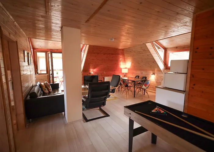 Divcibare Places to Stay