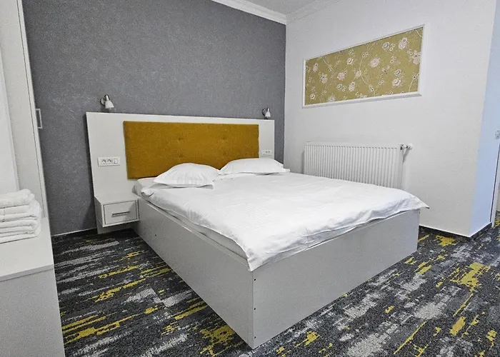 Neptun Places to Stay