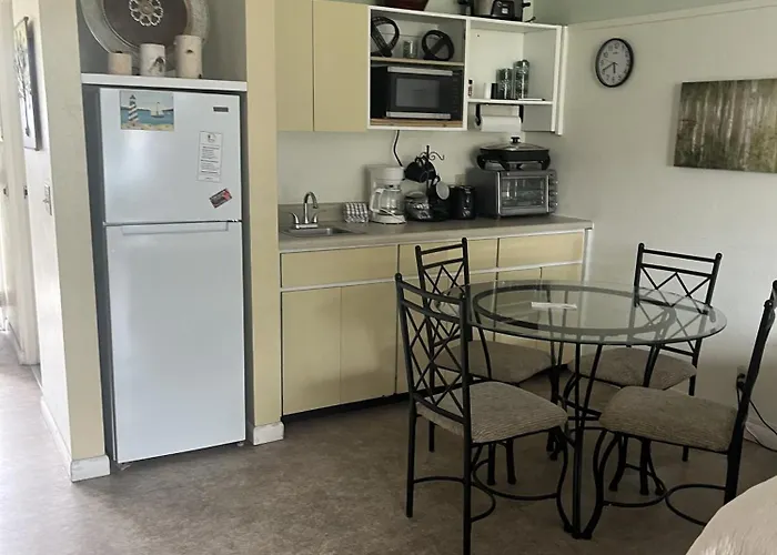 Cedar Key Places to Stay