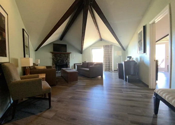 Mount Charleston Places to Stay