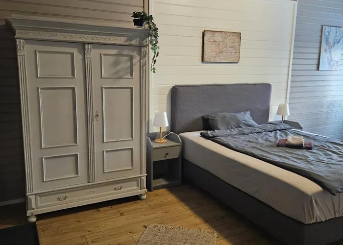 Klappen Places to Stay