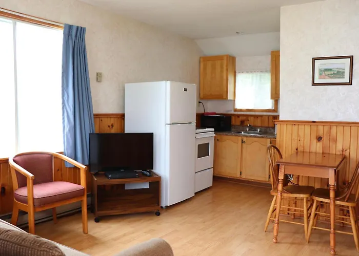 Cavendish Places to Stay