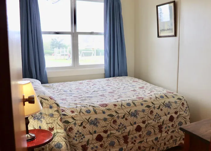 Cavendish Places to Stay