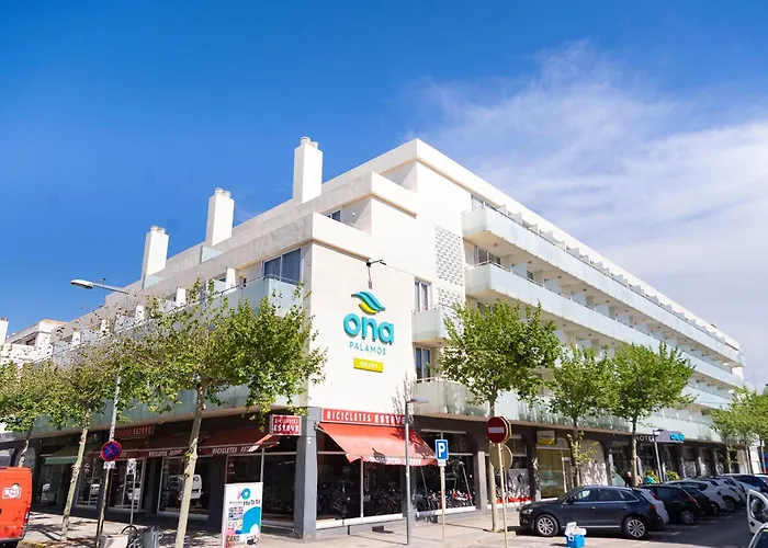 Palamos Places to Stay