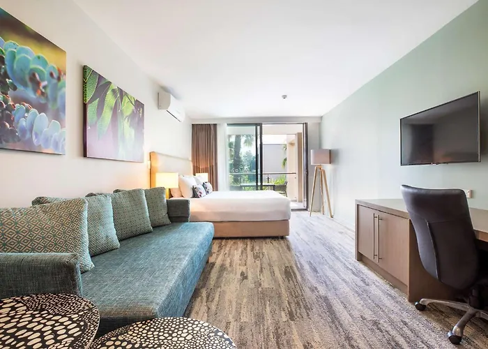 Narrabeen Places to Stay