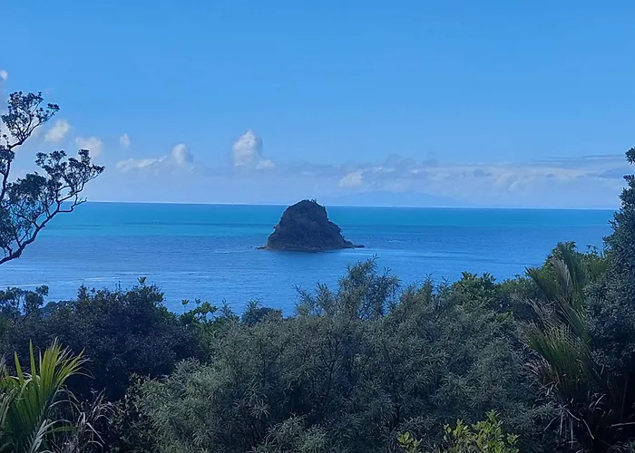 Waiwera Places to Stay