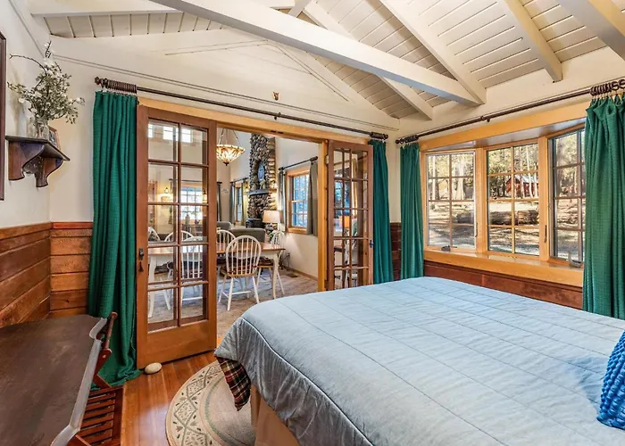 South Wawona Places to Stay