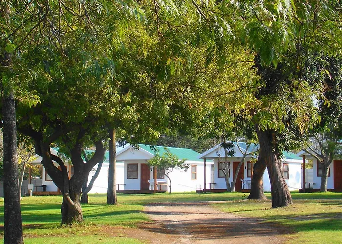 Victoria Bay Places to Stay