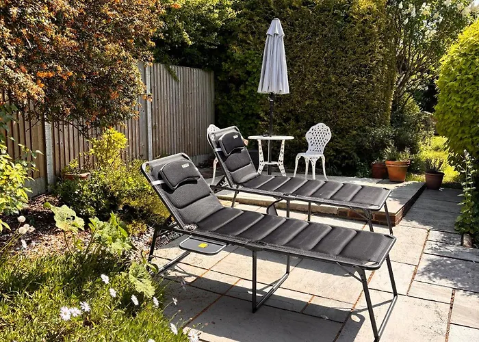 Barham Places to Stay