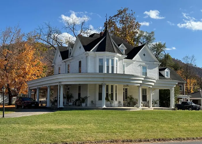 Buena Vista Places to Stay