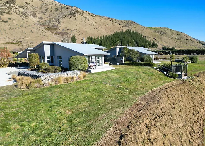 Hurunui Places to Stay