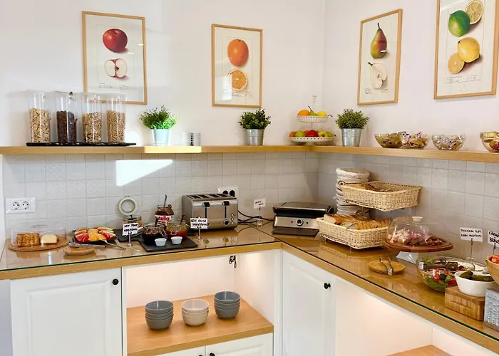 Hunedoara Places to Stay