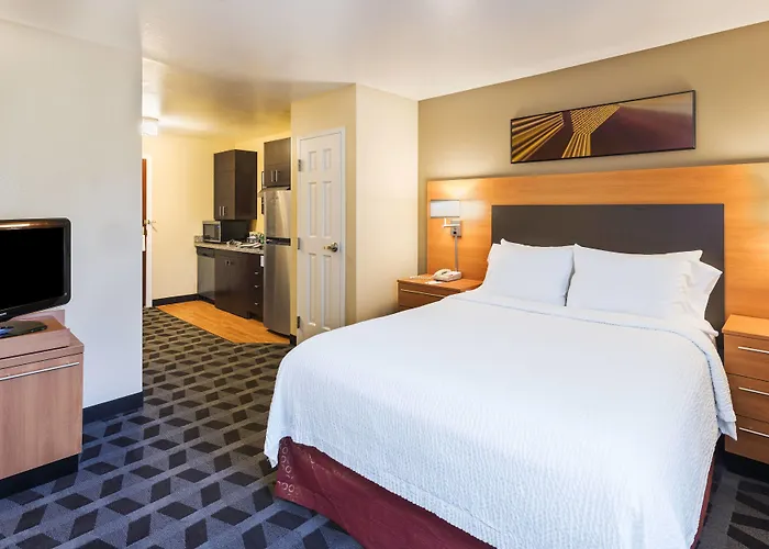Kennesaw Places to Stay