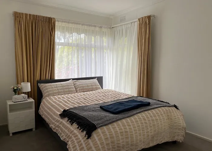 Ringwood North Places to Stay