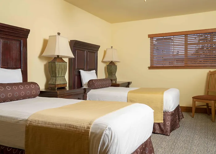 Blaine Places to Stay
