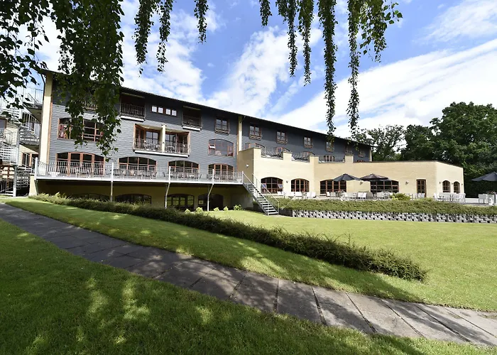 Hobro Places to Stay