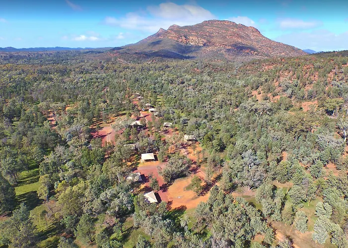 Ikara-Flinders Ranges National Park Places to Stay