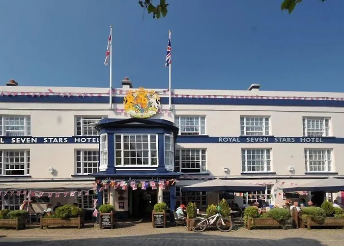Totnes Places to Stay