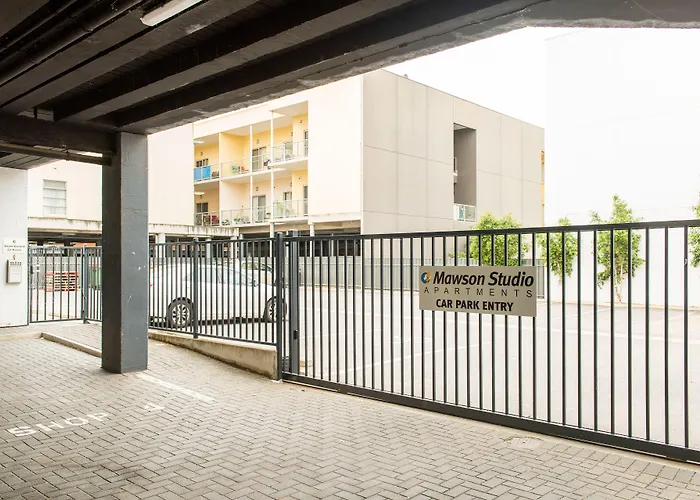 Mawson Lakes Places to Stay