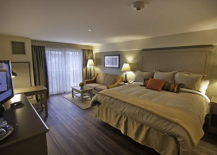 Clayton Places to Stay